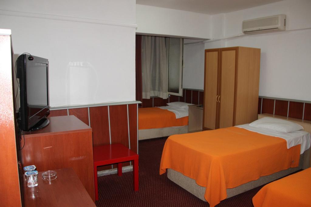 Hotel Ulke Yalova  Rom bilde