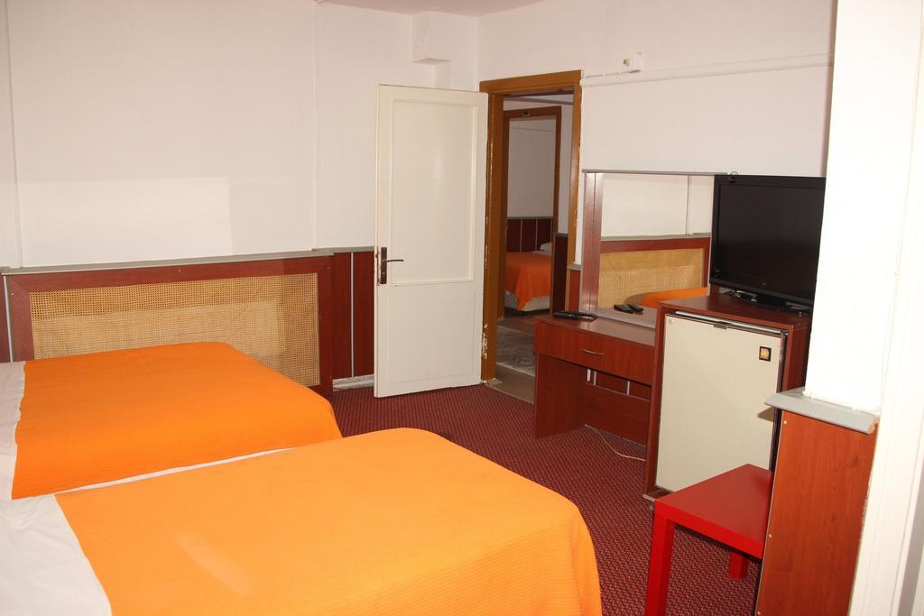 Hotel Ulke Yalova  Rom bilde